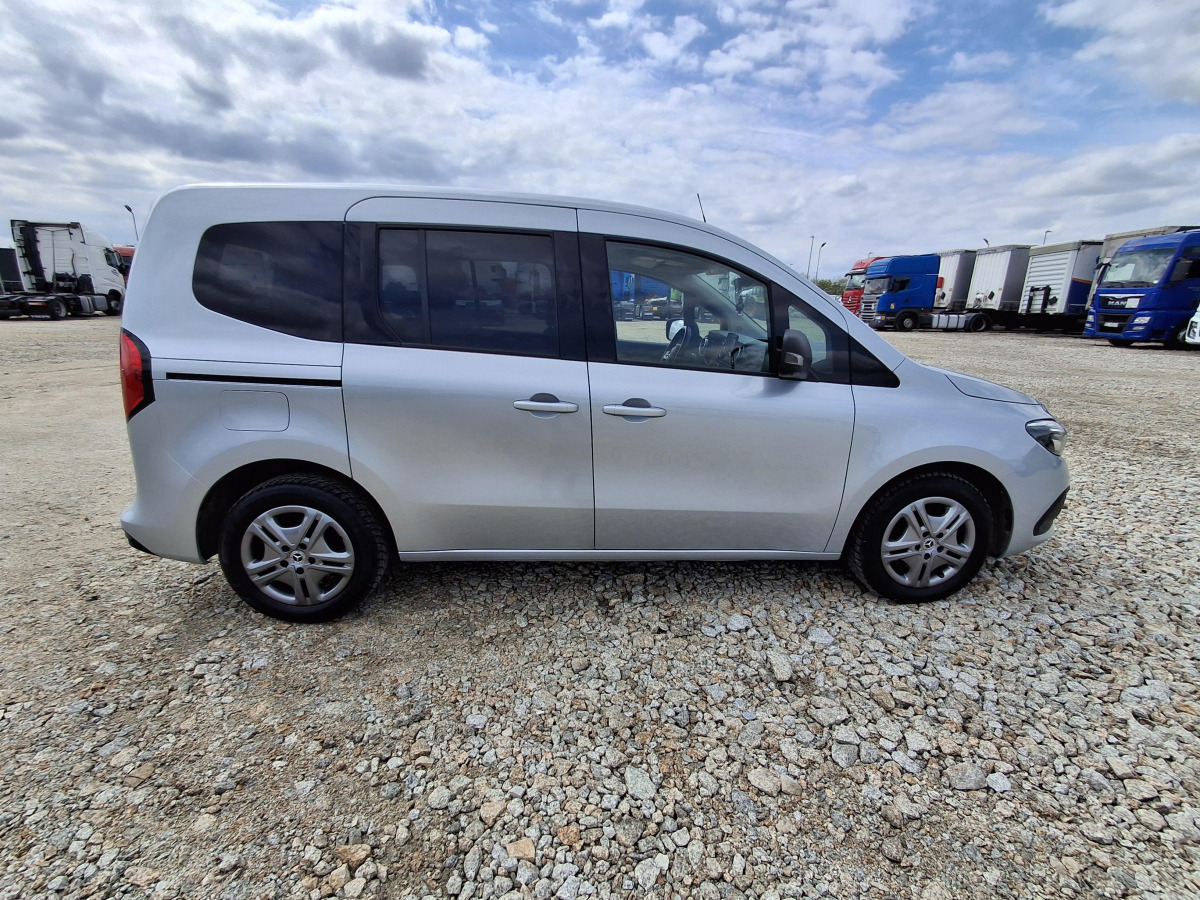 MERCEDES BENZ CITAN MINIVAN - Automóvel: foto 4 MERCEDES BENZ CITAN MINIVAN - Automóvel: foto 4