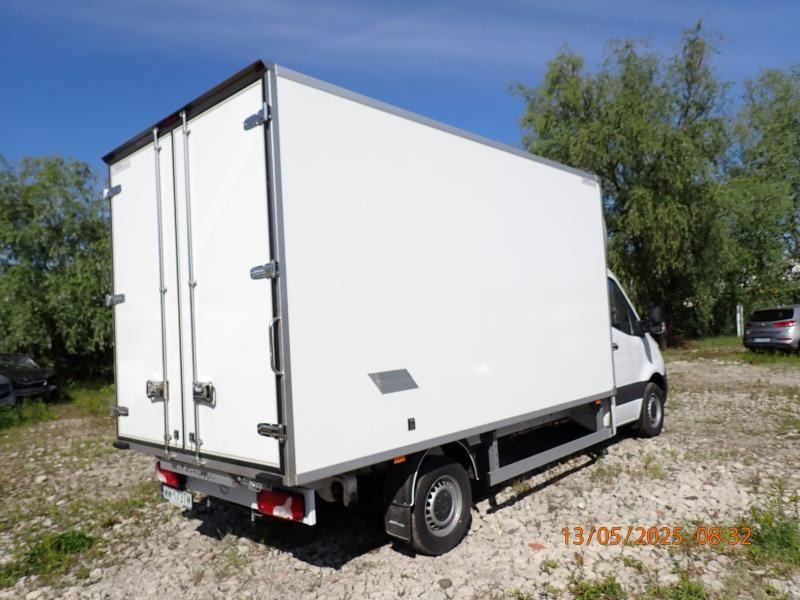 MERCEDES BENZ SPRINTER KONTENER - Carrinha de contentor: foto 4 MERCEDES BENZ SPRINTER KONTENER - Carrinha de contentor: foto 4