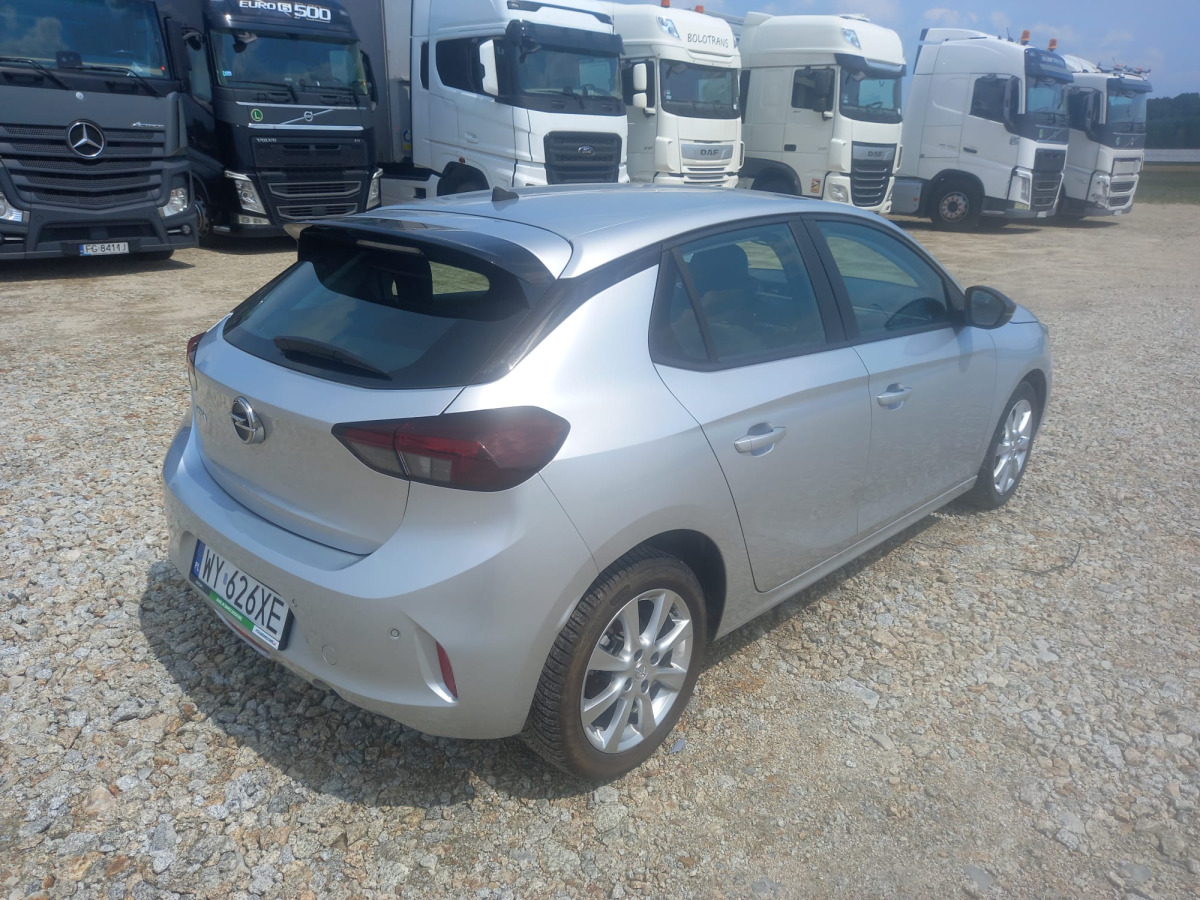 OPEL CORSA HATCHBACK - Hatchback: foto 5 OPEL CORSA HATCHBACK - Hatchback: foto 5