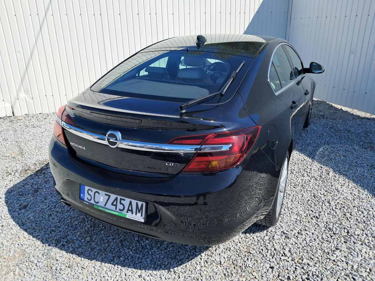 OPEL INSIGNIA HATCHBACK - Hatchback: foto 4 OPEL INSIGNIA HATCHBACK - Hatchback: foto 4
