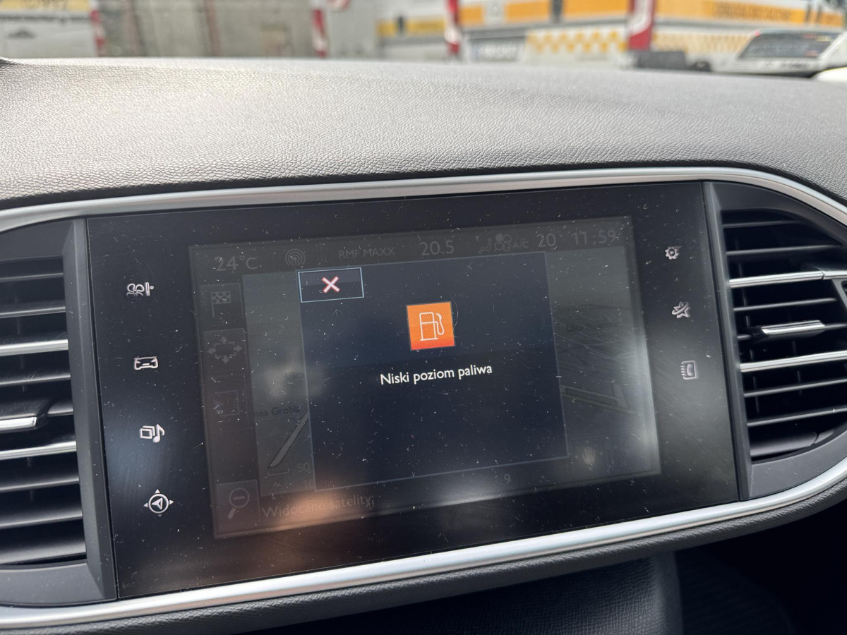 Automóvel PEUGEOT 308 KOMBI: foto 10