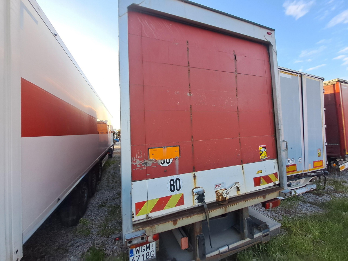 RENAULT MIDLUM KONTENER Z WINDĄ - Camião furgão: foto 4 RENAULT MIDLUM KONTENER Z WINDĄ - Camião furgão: foto 4