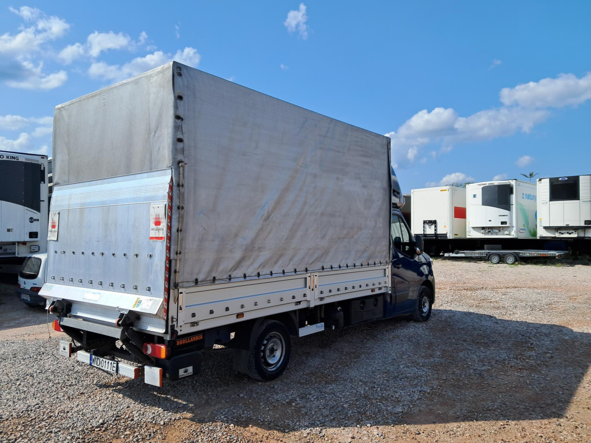 RENAULT PLANDEKA Z WINDĄ - Carrinha de lona: foto 4 RENAULT PLANDEKA Z WINDĄ - Carrinha de lona: foto 4
