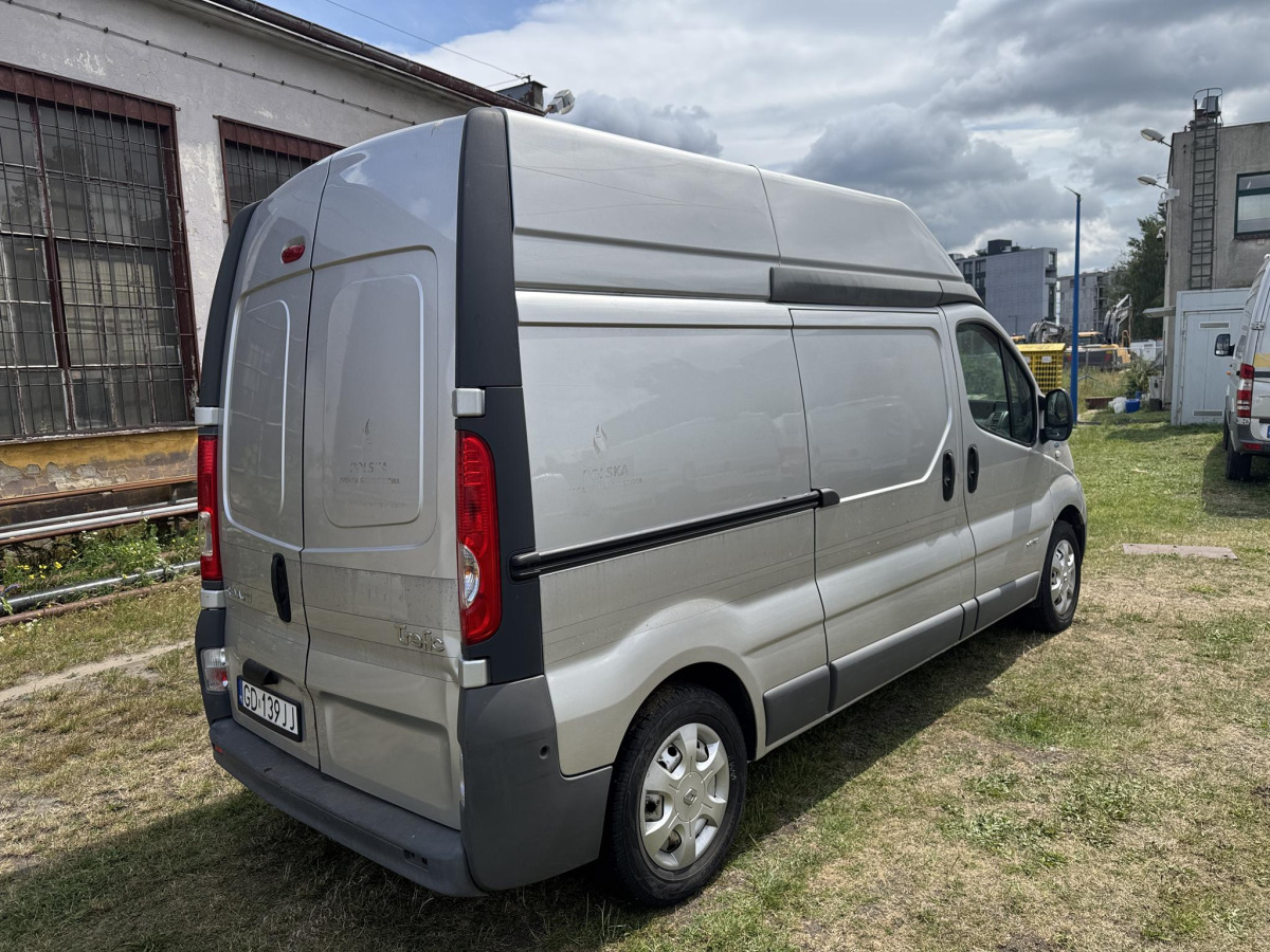 RENAULT TRAFIC FURGON BLASZAK - Furgão: foto 5 RENAULT TRAFIC FURGON BLASZAK - Furgão: foto 5