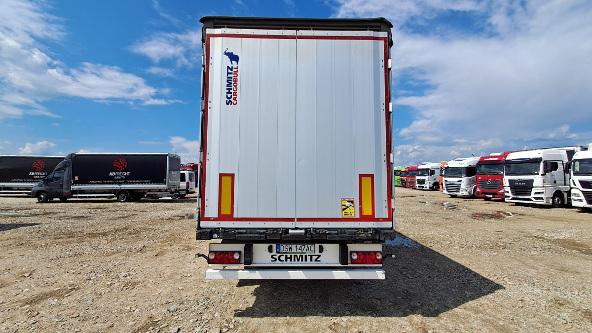 SCHMITZ CARGOBULL SCBS3T PLANDEKA/FIRANA - Reboque de lona: foto 4 SCHMITZ CARGOBULL SCBS3T PLANDEKA/FIRANA - Reboque de lona: foto 4