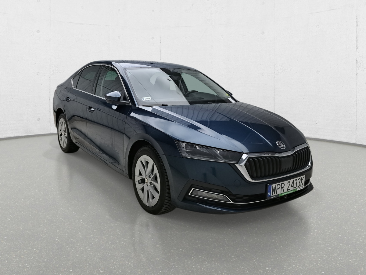 SKODA OCTAVIA HATCHBACK - Automóvel: foto 2 SKODA OCTAVIA HATCHBACK - Automóvel: foto 2