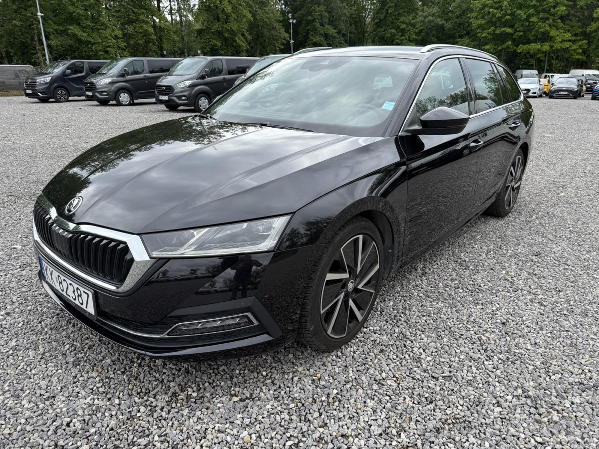 SKODA OCTAVIA IV 2.0 TDI STYL KOMBI - Automóvel: foto 3 SKODA OCTAVIA IV 2.0 TDI STYL KOMBI - Automóvel: foto 3