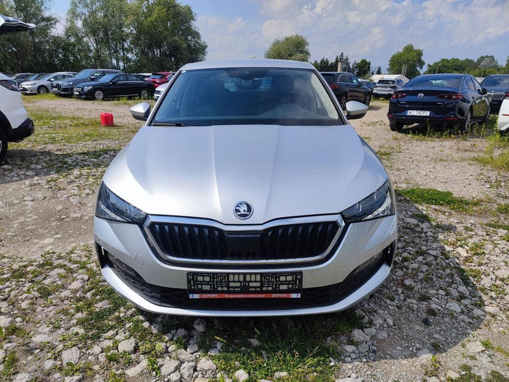 SKODA SCALA KOMBI - Automóvel: foto 2 SKODA SCALA KOMBI - Automóvel: foto 2