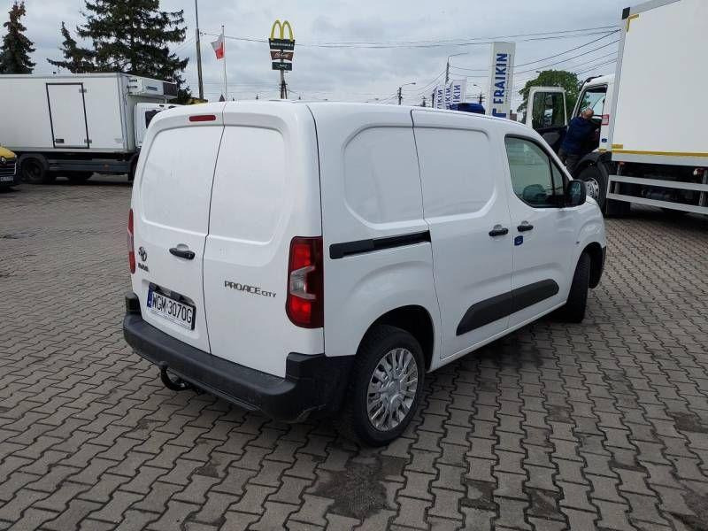 TOYOTA PROACE CITY FURGON BLASZAK - Furgão: foto 4 TOYOTA PROACE CITY FURGON BLASZAK - Furgão: foto 4