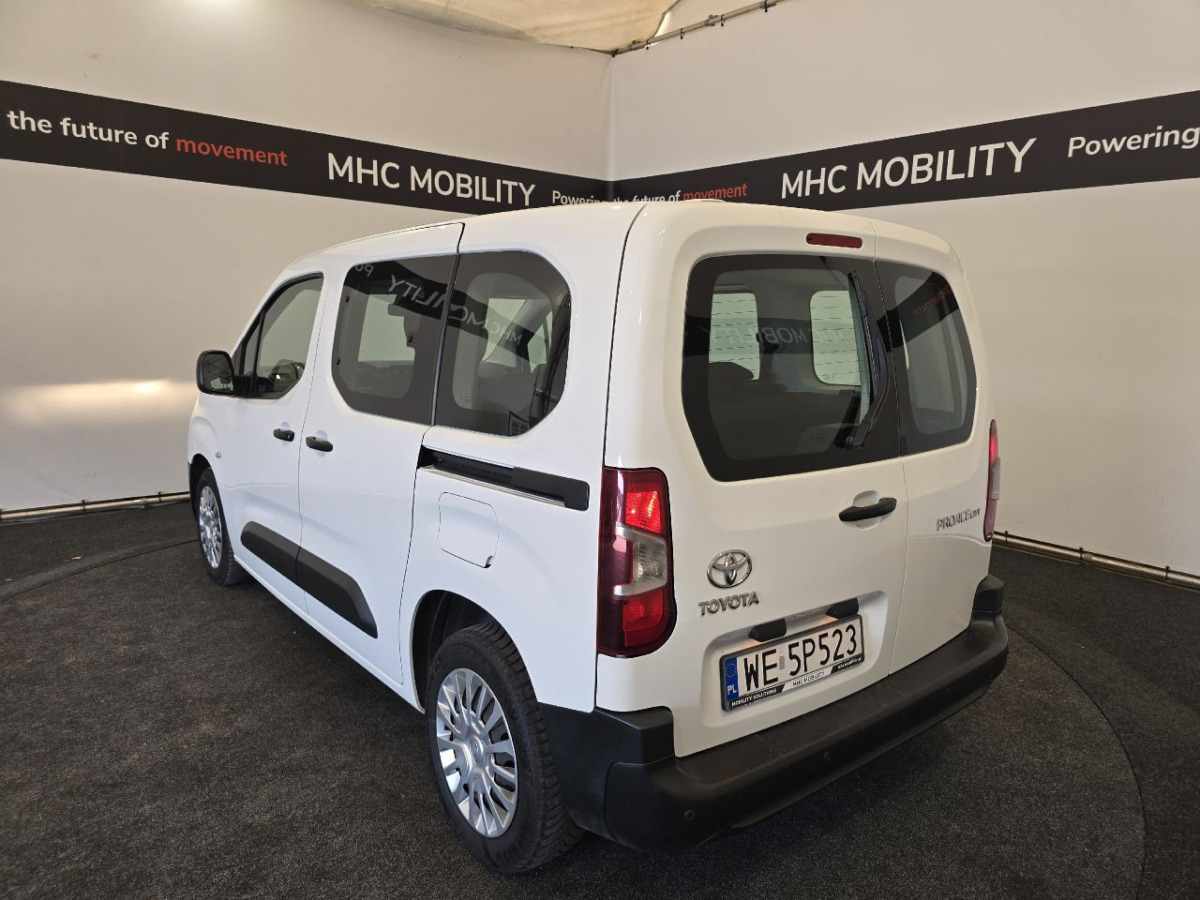 TOYOTA PROACE MINIVAN - Automóvel: foto 4 TOYOTA PROACE MINIVAN - Automóvel: foto 4