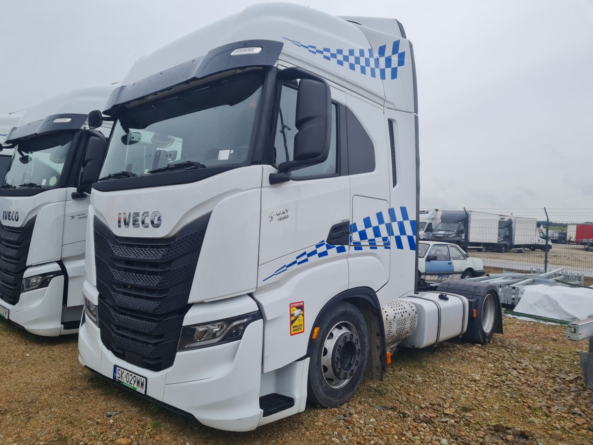 IVECO AS440ST/FP LT CIĄGNIK SIODŁOWY - Tractor: foto 3 IVECO AS440ST/FP LT CIĄGNIK SIODŁOWY - Tractor: foto 3
