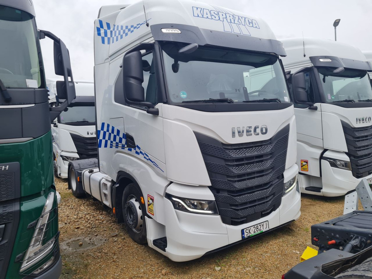 IVECO AS440ST/FP LT CIĄGNIK SIODŁOWY - Tractor: foto 1 IVECO AS440ST/FP LT CIĄGNIK SIODŁOWY - Tractor: foto 1