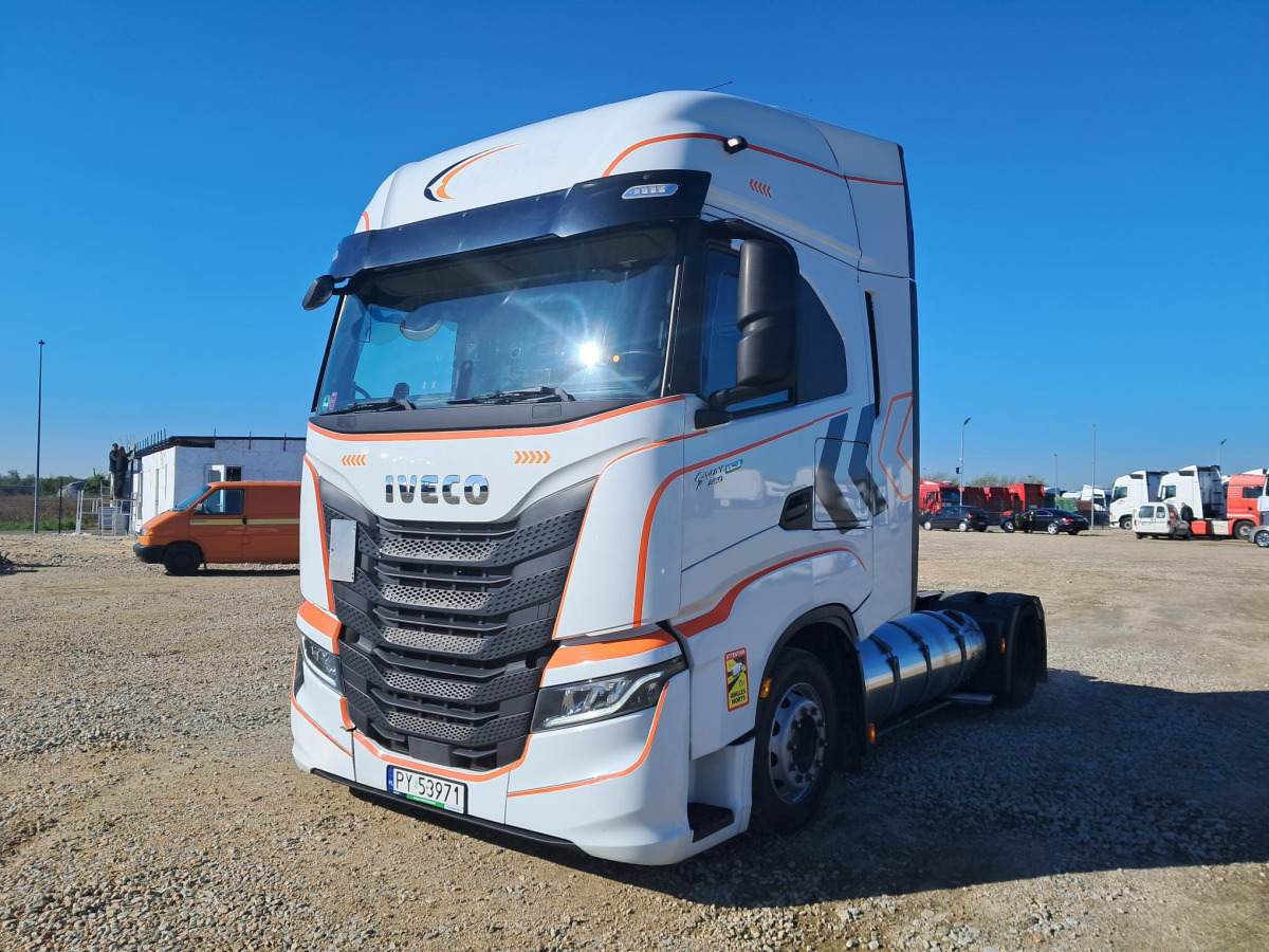 IVECO AS440ST/FP LT LNG CIĄGNIK SIODŁOWY - Tractor: foto 3 IVECO AS440ST/FP LT LNG CIĄGNIK SIODŁOWY - Tractor: foto 3