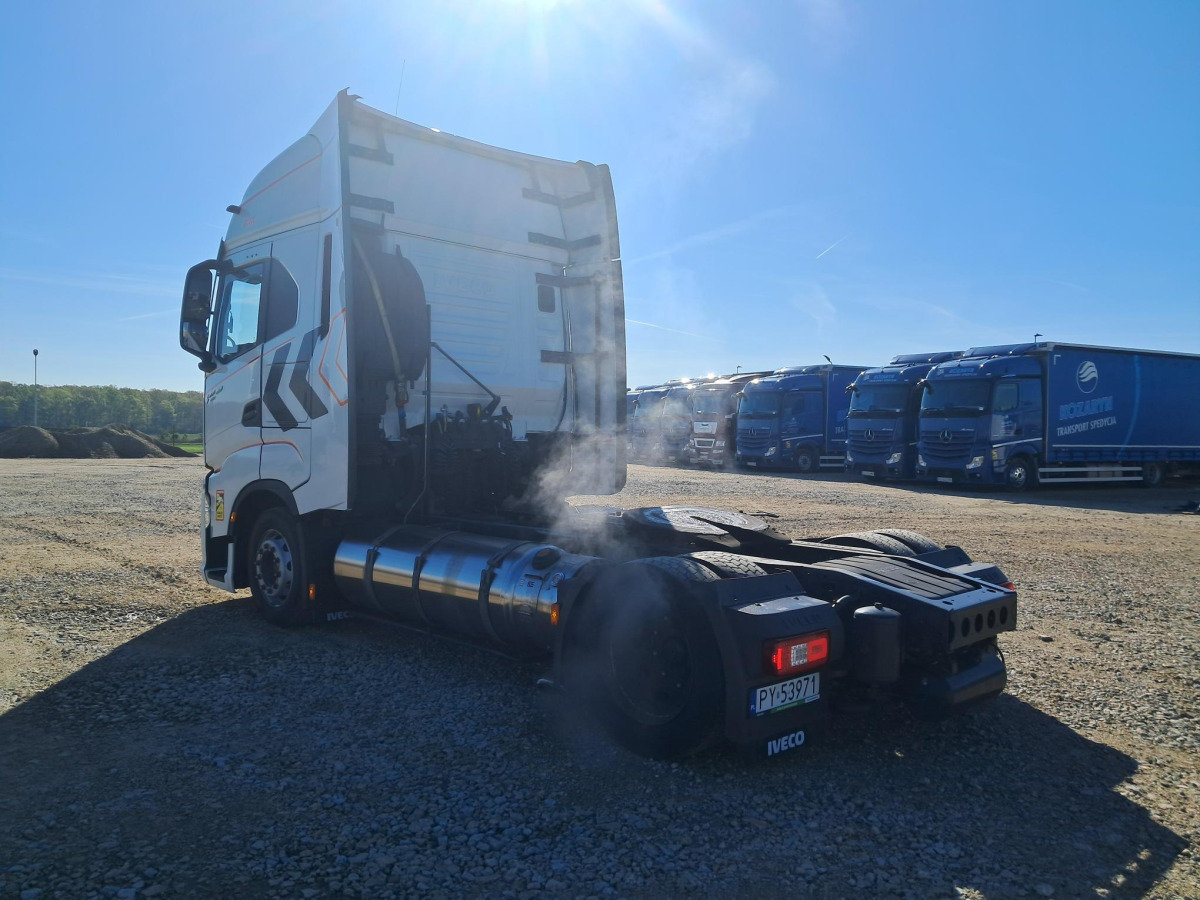IVECO AS440ST/FP LT LNG CIĄGNIK SIODŁOWY - Tractor: foto 5 IVECO AS440ST/FP LT LNG CIĄGNIK SIODŁOWY - Tractor: foto 5