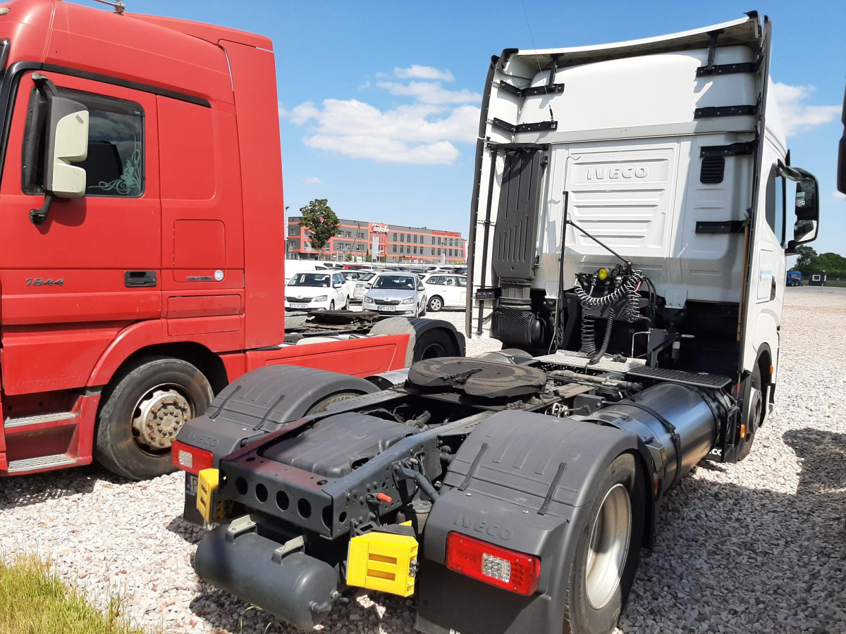 IVECO S-WAY CIĄGNIK SIODŁOWY - Tractor: foto 3 IVECO S-WAY CIĄGNIK SIODŁOWY - Tractor: foto 3