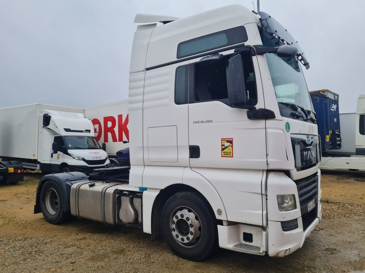 MAN TGX 18.500 CIĄGNIK SIODŁOWY - Tractor: foto 1 MAN TGX 18.500 CIĄGNIK SIODŁOWY - Tractor: foto 1