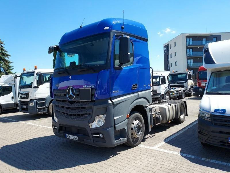 MERCEDES BENZ ACTROS CIĄGNIK SIODŁOWY - Tractor: foto 2 MERCEDES BENZ ACTROS CIĄGNIK SIODŁOWY - Tractor: foto 2