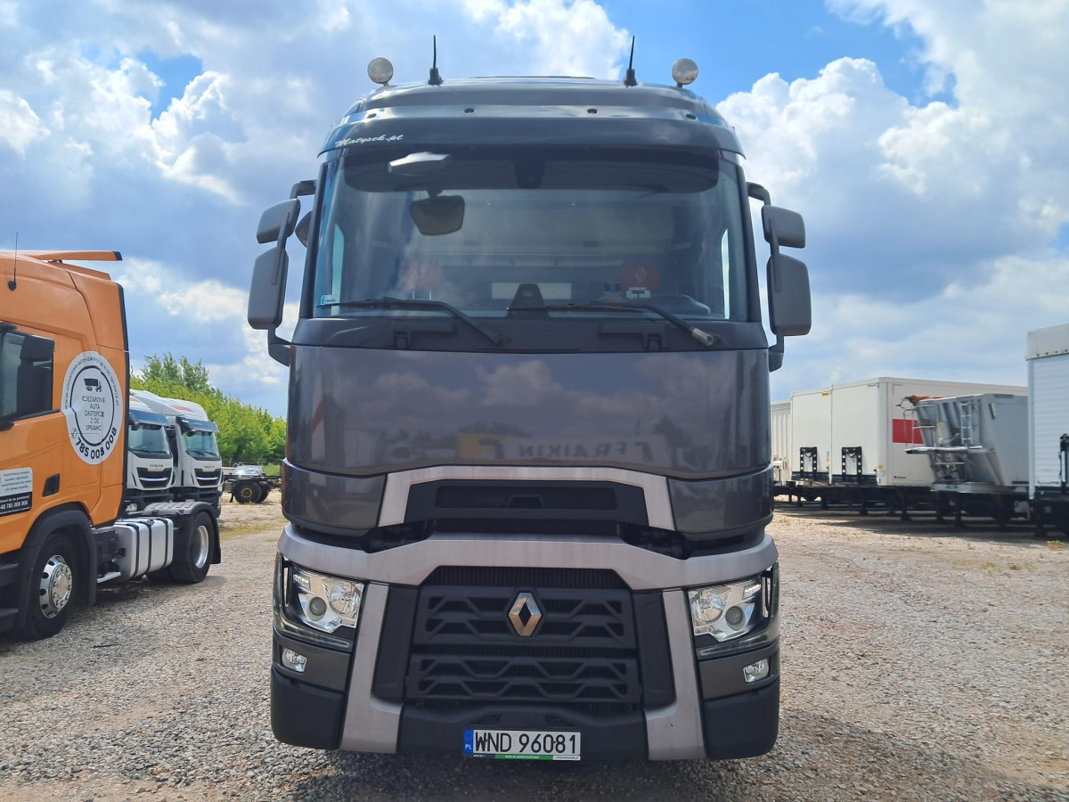 RENAULT T CIĄGNIK SIODŁOWY - Tractor: foto 3 RENAULT T CIĄGNIK SIODŁOWY - Tractor: foto 3