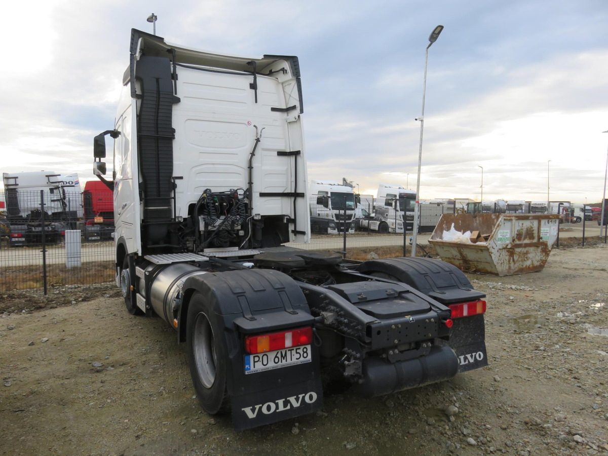 VOLVO FH 460 CIĄGNIK SIODŁOWY - Tractor: foto 3 VOLVO FH 460 CIĄGNIK SIODŁOWY - Tractor: foto 3