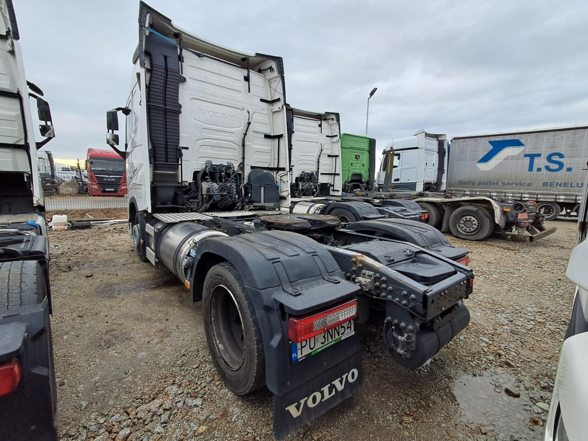 VOLVO FH 460 CIĄGNIK SIODŁOWY - Tractor: foto 4 VOLVO FH 460 CIĄGNIK SIODŁOWY - Tractor: foto 4
