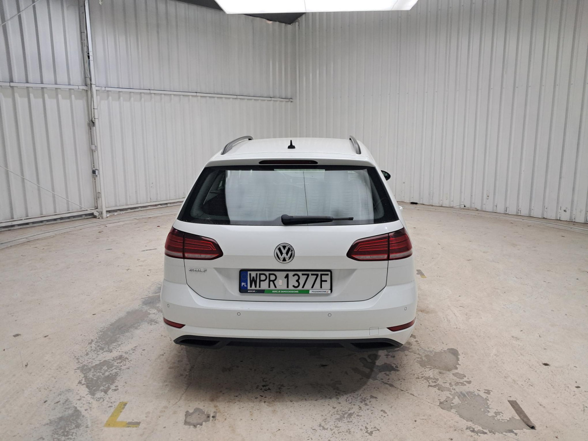 VOLKSWAGEN GOLF KOMBI - Automóvel: foto 5 VOLKSWAGEN GOLF KOMBI - Automóvel: foto 5