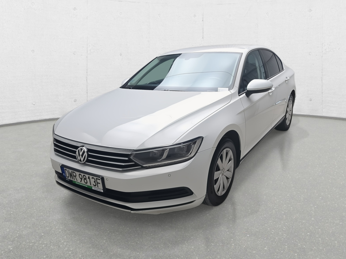 VOLKSWAGEN PASSAT SEDAN - Sedan: foto 4 VOLKSWAGEN PASSAT SEDAN - Sedan: foto 4