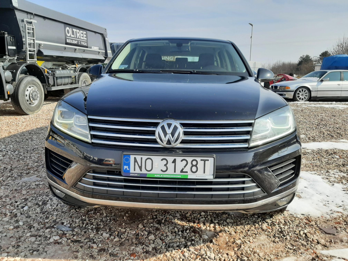 VOLKSWAGEN TOUAREG SUV - SUV: foto 2 VOLKSWAGEN TOUAREG SUV - SUV: foto 2