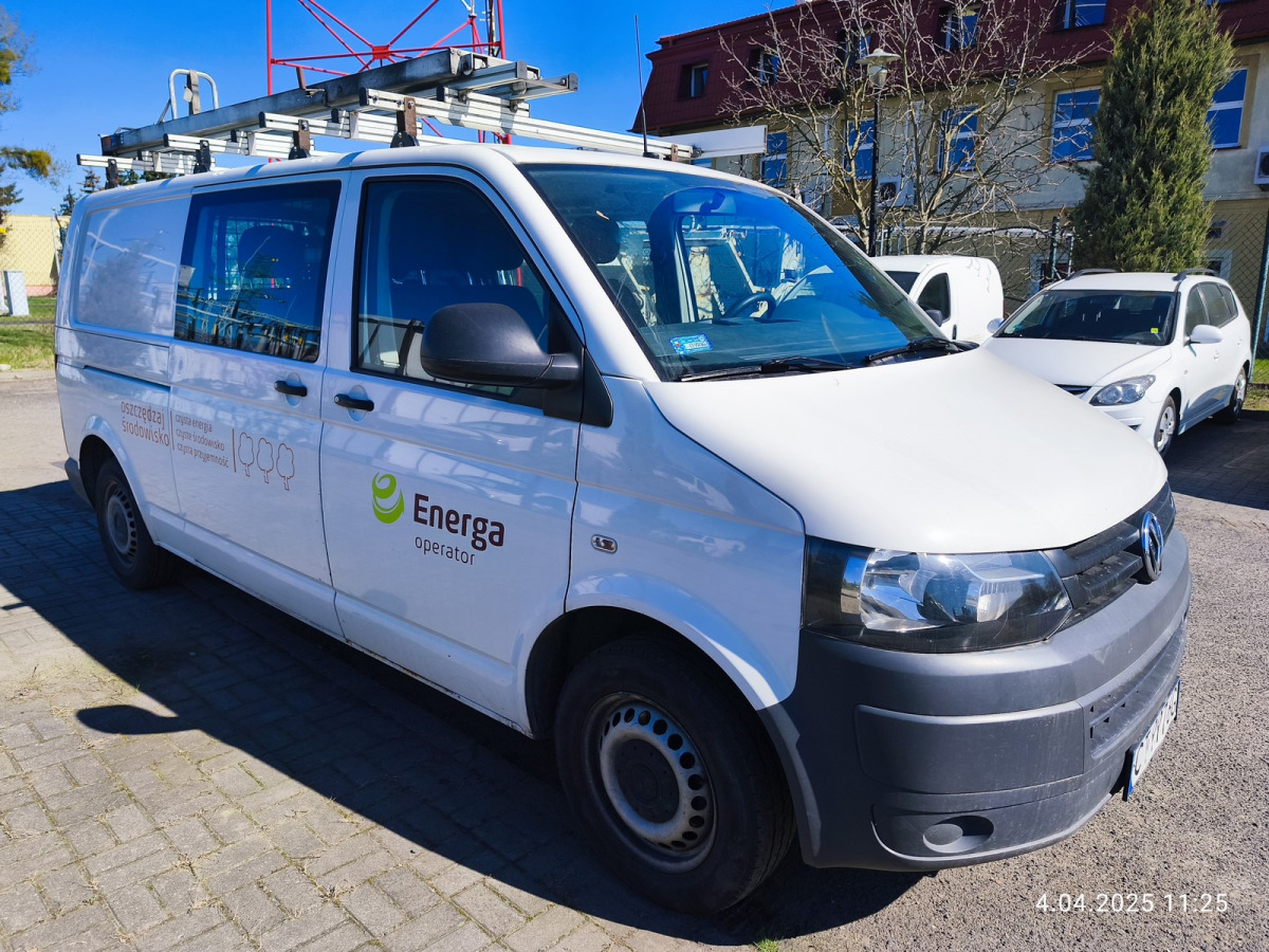VOLKSWAGEN TRANSPORTER BRYGADÓWKA - Carrinha cabine dupla: foto 1 VOLKSWAGEN TRANSPORTER BRYGADÓWKA - Carrinha cabine dupla: foto 1