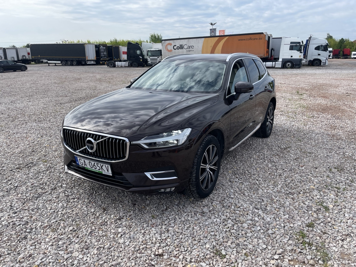VOLVO XC-60 SUV - SUV: foto 2 VOLVO XC-60 SUV - SUV: foto 2