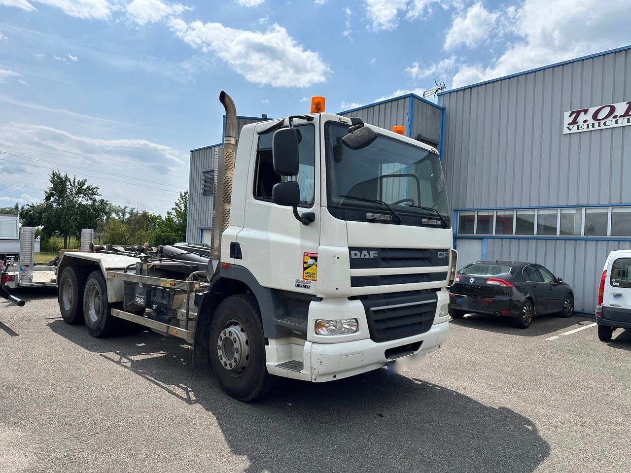 DAF CF 85.360 - Camião polibenne: foto 4 DAF CF 85.360 - Camião polibenne: foto 4