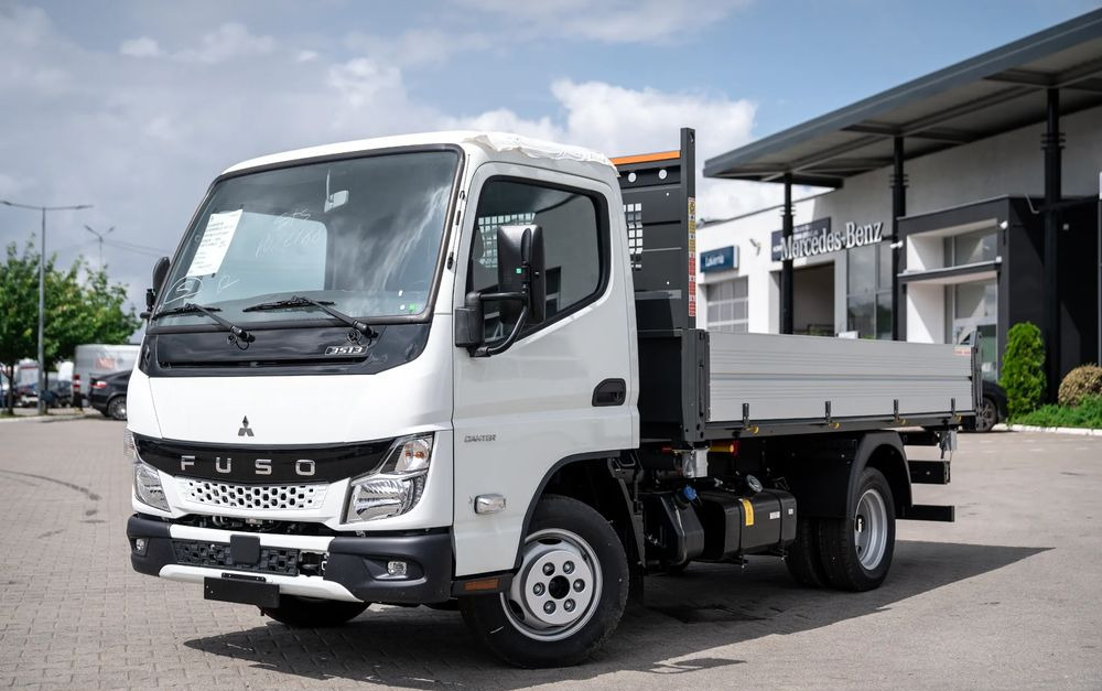 FUSO Canter 3S13 3W Scattolini - Camião basculante: foto 4 FUSO Canter 3S13 3W Scattolini - Camião basculante: foto 4