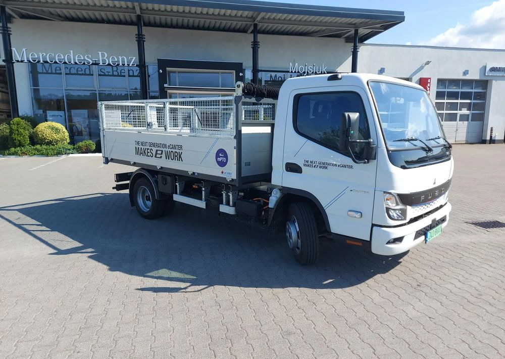 FUSO eCanter 4C15 Wywrotka Selektywna zbiórka - Camião basculante, Camião eléctrico: foto 2 FUSO eCanter 4C15 Wywrotka Selektywna zbiórka - Camião basculante, Camião eléctrico: foto 2