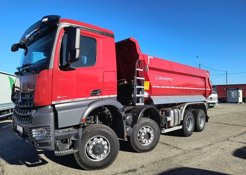Mercedes-Benz Arocs 4142 AK 8x6 - Camião basculante: foto 1 Mercedes-Benz Arocs 4142 AK 8x6 - Camião basculante: foto 1