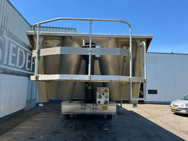 Benalu 2 Axle , 8 Tyres , Alu Tipper , Spring Suspension , Drum Brakes - Semi-reboque basculante: foto 5 Benalu 2 Axle , 8 Tyres , Alu Tipper , Spring Suspension , Drum Brakes - Semi-reboque basculante: foto 5