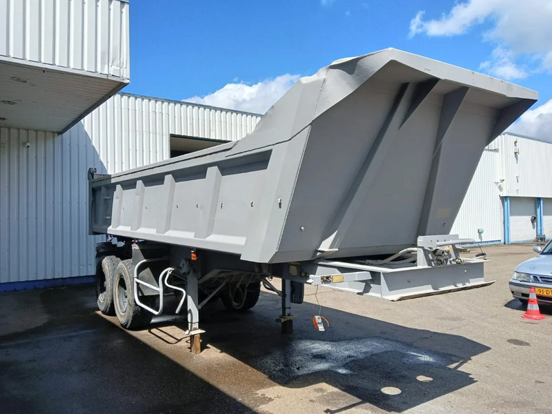 CIF 2 Axle Steel Tipper , Spring Suspension , Drum Brakes - Semi-reboque basculante: foto 4 CIF 2 Axle Steel Tipper , Spring Suspension , Drum Brakes - Semi-reboque basculante: foto 4