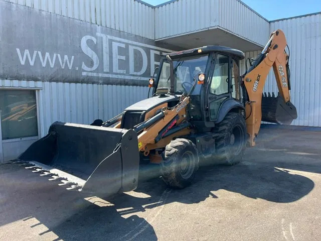 Case 851EX-SS , 4x4 , Backhoe Loader , 4 in 1 Bucket - Retroescavadeira: foto 1 Case 851EX-SS , 4x4 , Backhoe Loader , 4 in 1 Bucket - Retroescavadeira: foto 1