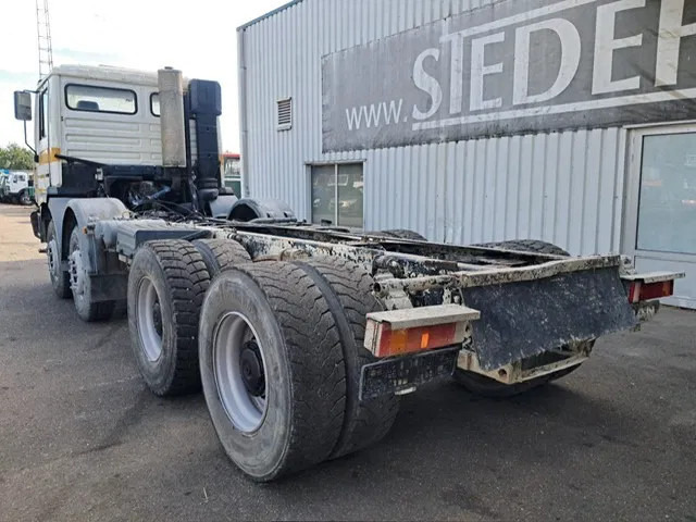 MAN 35-364 / FE 360 A , 8x4 , Spring Suspension , ZF Manual , Airco - Camião chassi: foto 5 MAN 35-364 / FE 360 A , 8x4 , Spring Suspension , ZF Manual , Airco - Camião chassi: foto 5