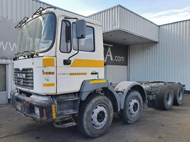 MAN 35-364 / FE 360 A , 8x4 , Spring Suspension , ZF Manual , Airco - Camião chassi: foto 1 MAN 35-364 / FE 360 A , 8x4 , Spring Suspension , ZF Manual , Airco - Camião chassi: foto 1