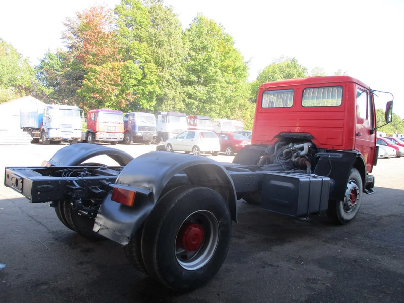 Mercedes-Benz 1630 , V8 , Bi-Turbo , Manual , Spring suspension - Camião chassi: foto 3 Mercedes-Benz 1630 , V8 , Bi-Turbo , Manual , Spring suspension - Camião chassi: foto 3