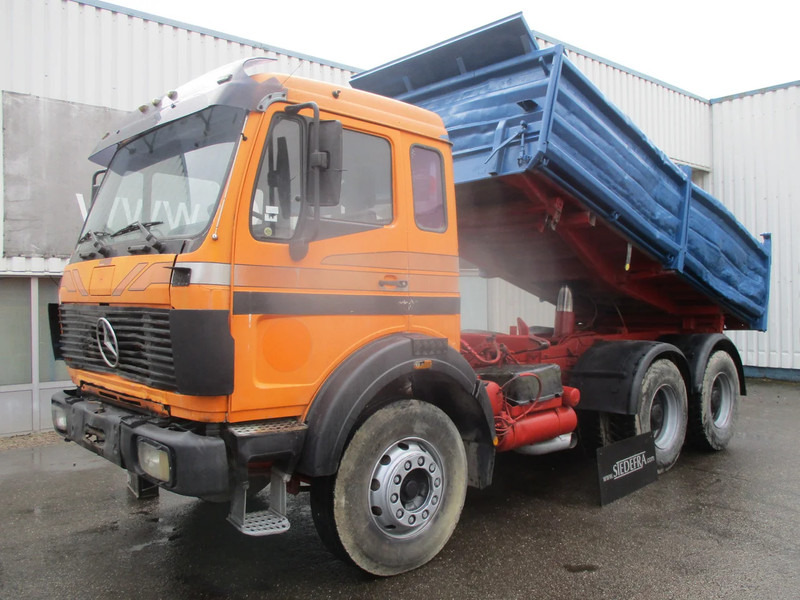 Mercedes-Benz 2635 , V8 Bi-Turbo , 6x4, ZF Manual , 3 way tipper , Spring suspension - Camião basculante: foto 1 Mercedes-Benz 2635 , V8 Bi-Turbo , 6x4, ZF Manual , 3 way tipper , Spring suspension - Camião basculante: foto 1