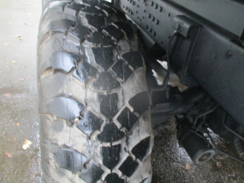 Camião basculante Mercedes-Benz FAP 2026 , V8 , 6x6 , ZF Manual , 3 Way tipper , Spring suspension, Ex: foto 16