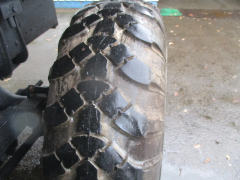 Camião basculante Mercedes-Benz FAP 2026 , V8 , 6x6 , ZF Manual , 3 Way tipper , Spring suspension, Ex: foto 18