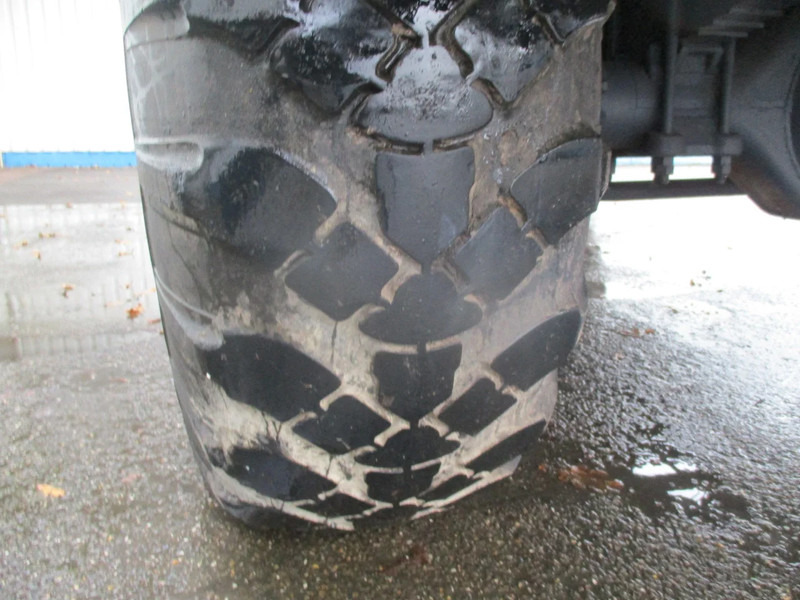 Camião basculante Mercedes-Benz FAP 2026 , V8 , 6x6 , ZF Manual , 3 Way tipper , Spring suspension, Ex: foto 14