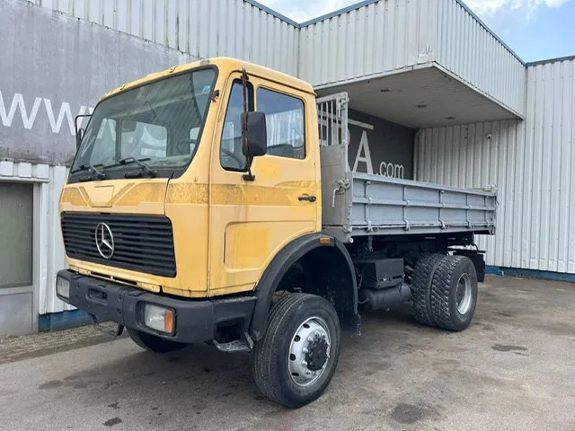 Mercedes-Benz SK 1622 AK , 4x4 , V6 , 3 way tipper , Spring suspension - Camião basculante: foto 1 Mercedes-Benz SK 1622 AK , 4x4 , V6 , 3 way tipper , Spring suspension - Camião basculante: foto 1