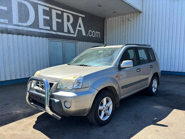 Nissan X-Trail 2.2 DCi , 4x4 , Airco , Export - Automóvel: foto 1 Nissan X-Trail 2.2 DCi , 4x4 , Airco , Export - Automóvel: foto 1