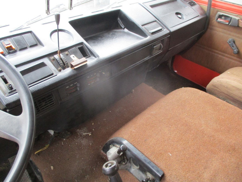 Camião chassi Volvo F7 , 6x4 , Manual , Euro 1 , Telma Retarder , Spring suspension: foto 9