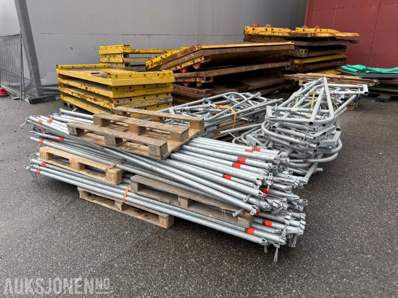 1000 Andre Swing-Up Taksikring - Equipamento de construção: foto 4 1000 Andre Swing-Up Taksikring - Equipamento de construção: foto 4