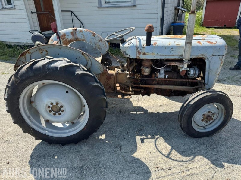 1959 Ferguson 35 Gullfisk - Trator: foto 5 1959 Ferguson 35 Gullfisk - Trator: foto 5