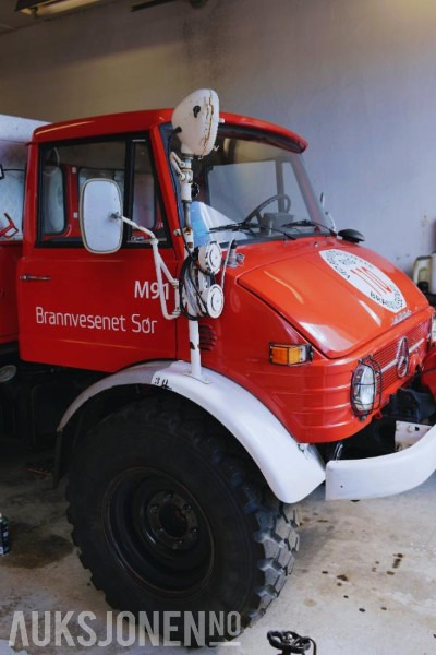 1977 Mercedes-Benz Unimog Brannbil - Carro de bombeiro: foto 5 1977 Mercedes-Benz Unimog Brannbil - Carro de bombeiro: foto 5