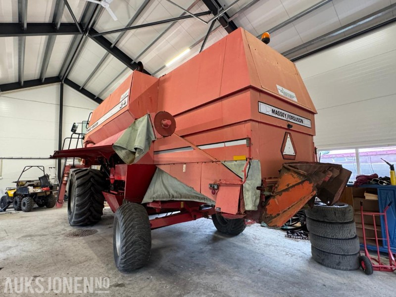 1996 Massey Ferguson MF 34 skurtresker - Ceifeira debulhadora: foto 3 1996 Massey Ferguson MF 34 skurtresker - Ceifeira debulhadora: foto 3